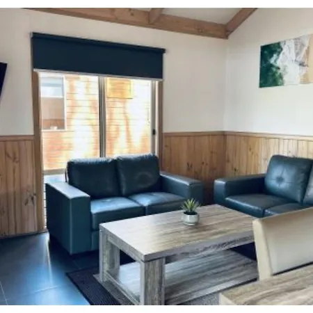 Ahaura Hotel Greymouth Room photo